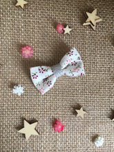 Barrette fleurie