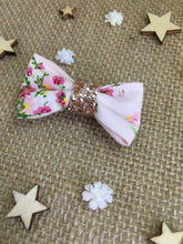 Barrette fleurie