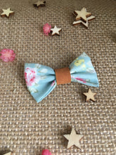 Barrette fleurie
