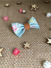 Barrette fleurie