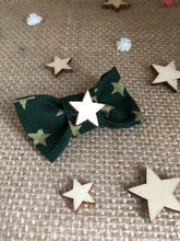 Barrettes détail étoile bois