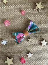 Barrette fleurie